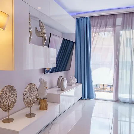 Oasis - Palm Old Town Ii بينايدورم